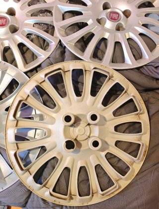 Tapacubos Originales Fiat Punto 15 (4uds)