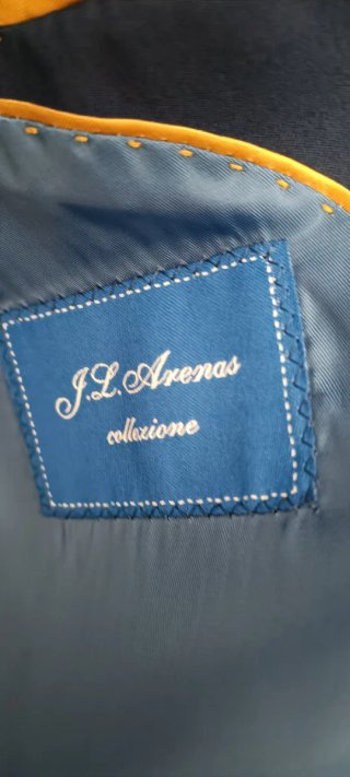 Traje de caballero azul,ideal chico joven.Talla 50