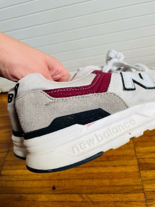 ZAPATILLAS 39 NEW BALANCE 997H BURDEOS BLANCAS