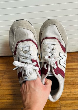 ZAPATILLAS 39 NEW BALANCE 997H BURDEOS BLANCAS