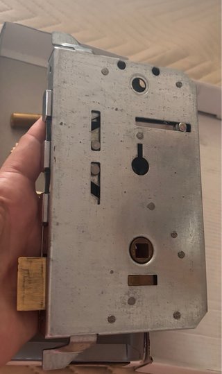 Cerradura ARCU 1509 Derecha Varillero 5 Llaves