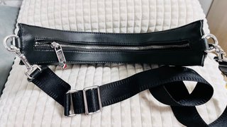 Bolso crossover Tommy Hilfiger negro