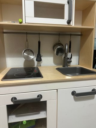 Cocinita de juguete para niños