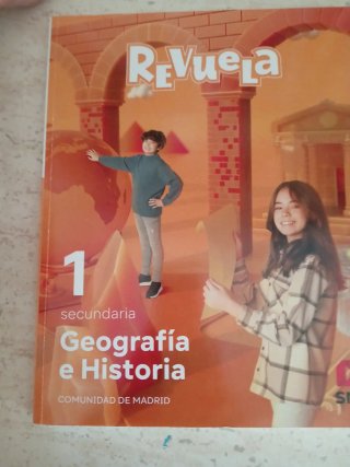 Geografía e Historia. 1 Secundaria. Revuela. Co...
