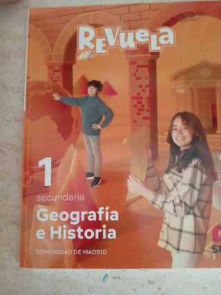 Geografía e Historia. 1 Secundaria. Revuela. Co...