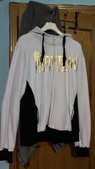 Sudadera Nike Blanca y Negra
