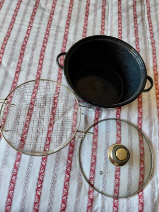 Pentola Friggitrice con Coperchio Vetro