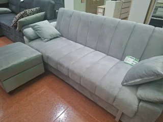 Sofá Cama Gris con Puff Nuevo
