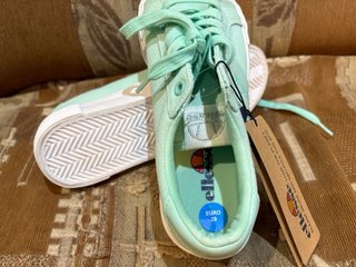 Zapatillas Ellesse Verde y Blanco
