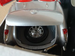 1/18 MODELLO CHEVROLET CORVETTE GREY BURAGO SCATOL