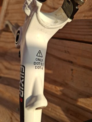 Freno Avid Elixir R Trasero + Adaptador
