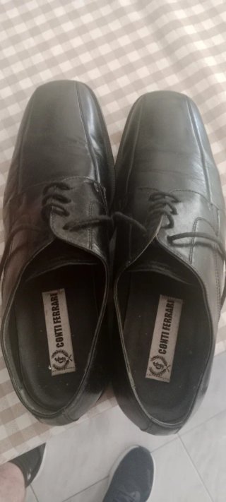 Zapatos de vestir Conti Ferrari negros