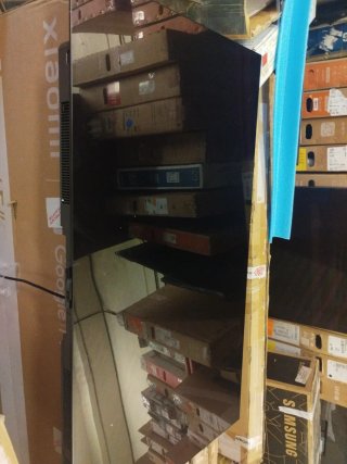 LG OLED55C56LB NUEVA ROTA en el transporte