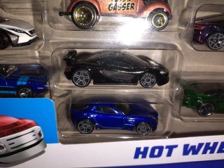 Confezione 10 Auto Hot Wheels