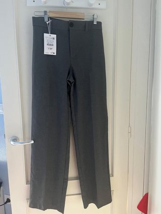 Pantalón Pull&Bear Gris Talla 34