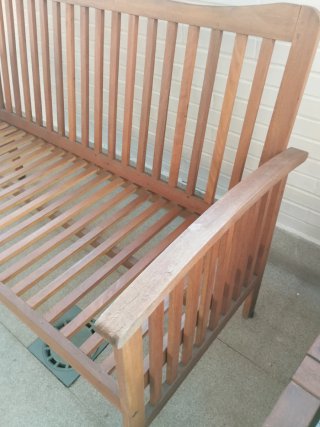 Banco de madera para exterior