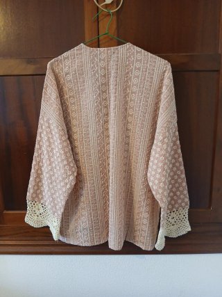 Camisa Zara manga larga bordada talla única