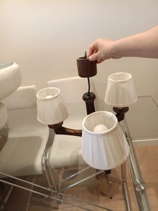 Lámpara de techo de madera y tela