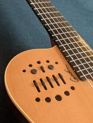 Godin Multiac ACS Cedar Guitarra