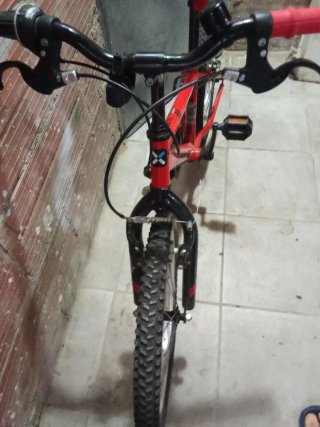 Bicicleta niño B'TWIN roja