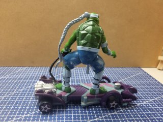 Tartaruga Ninja Venus con veicolo