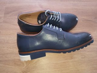 Zapatos de vestir Martinelli azul y marrón