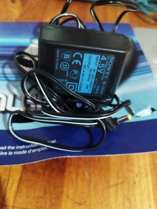 Sony CD Walkman D-E201 ESP2