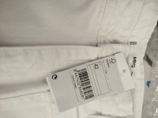 Pantalón blanco campana