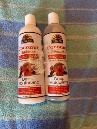 Okay Coconut Hibiscus Champú y Acondicionador
