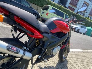 Cagiva Raptor 125cc Naked Roja y Negra