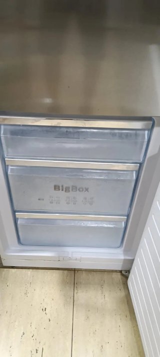 NEVERA COMBI BOSCH NO FROST ENERGÍA A+++