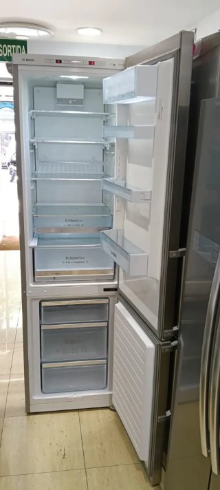 NEVERA COMBI BOSCH NO FROST ENERGÍA A+++