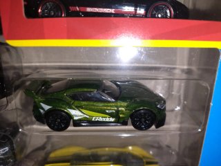 Confezione da 10 auto Hot Wheels