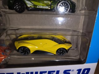 Confezione da 10 auto Hot Wheels