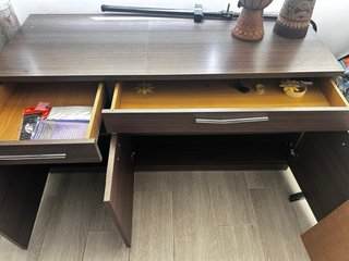 Aparador de salón de madera
