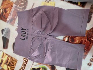 LADY FASHION FIT Mallas Cortas Moradas