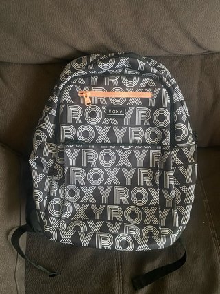 Mochila Roxy Negra y Blanca