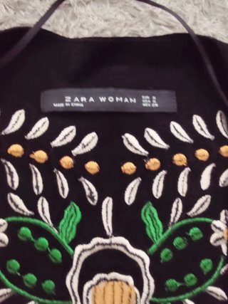 Chaleco Zara bordado talla única