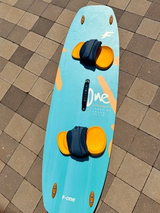 Tabla Kitesurf F-One 147 x 45 (2021)