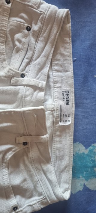 Pantalón vaquero blanco chico Talla S
