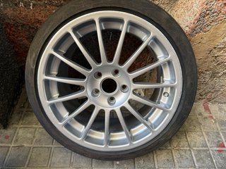 Llantas de aleación plateadas 5x112