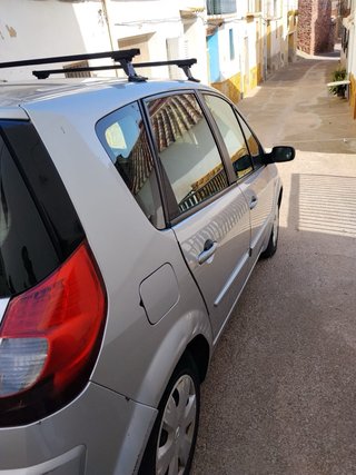 Renault Scenic 2009