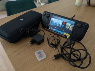 Steam Deck 64GB + 2 MicroSD 256GB + Dock