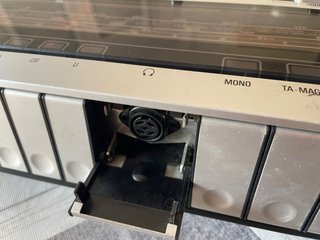 Amplificador Grundig RTV 820 HiFi 4D años 70