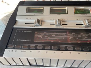 Amplificador Grundig RTV 820 HiFi 4D años 70