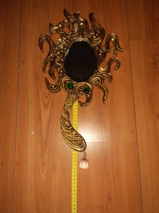 Espejo antiguo decorativo dorado