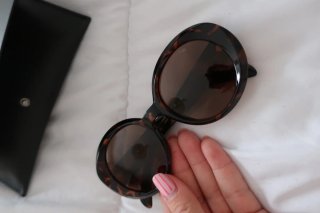 Gafas de sol ovaladas tortuga