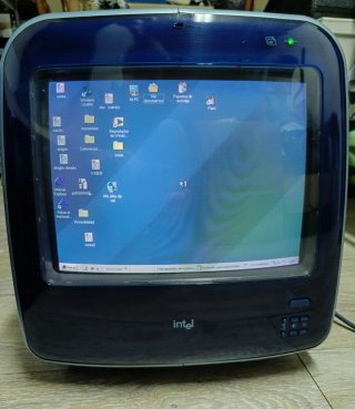 Ordenador Intel Dot Station 2300 (Paquito)