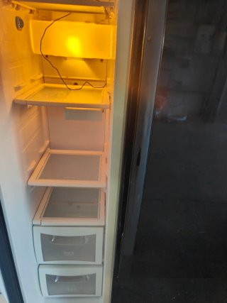 Frigorífico americano negro