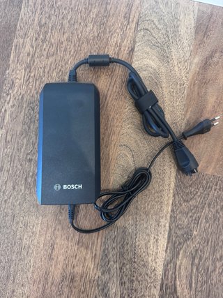 Cargador BH Bosch BCS250 Bicicleta Eléctrica
